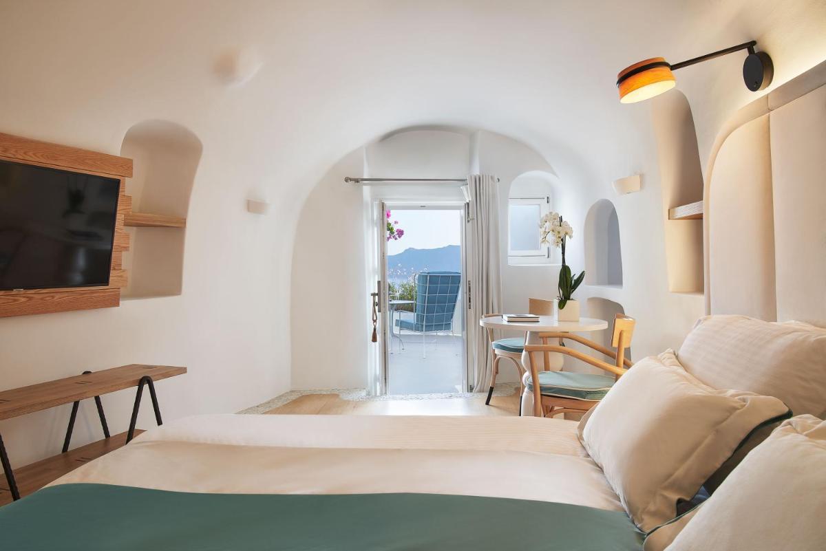 Katikies Santorini - Gea House - The Leading Hotels Of The World