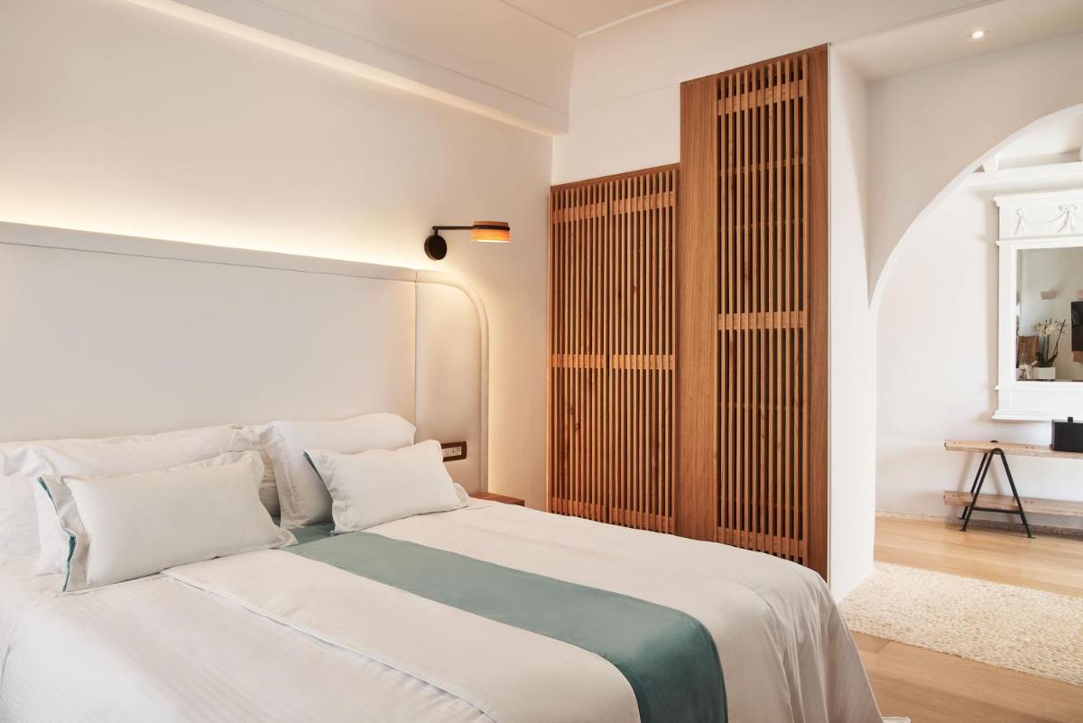 Katikies Santorini - Gea House - The Leading Hotels Of The World