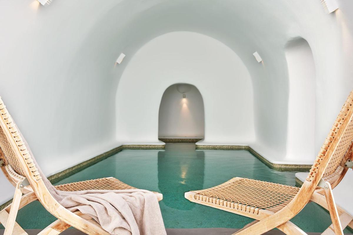Katikies Santorini - Gea House - The Leading Hotels Of The World