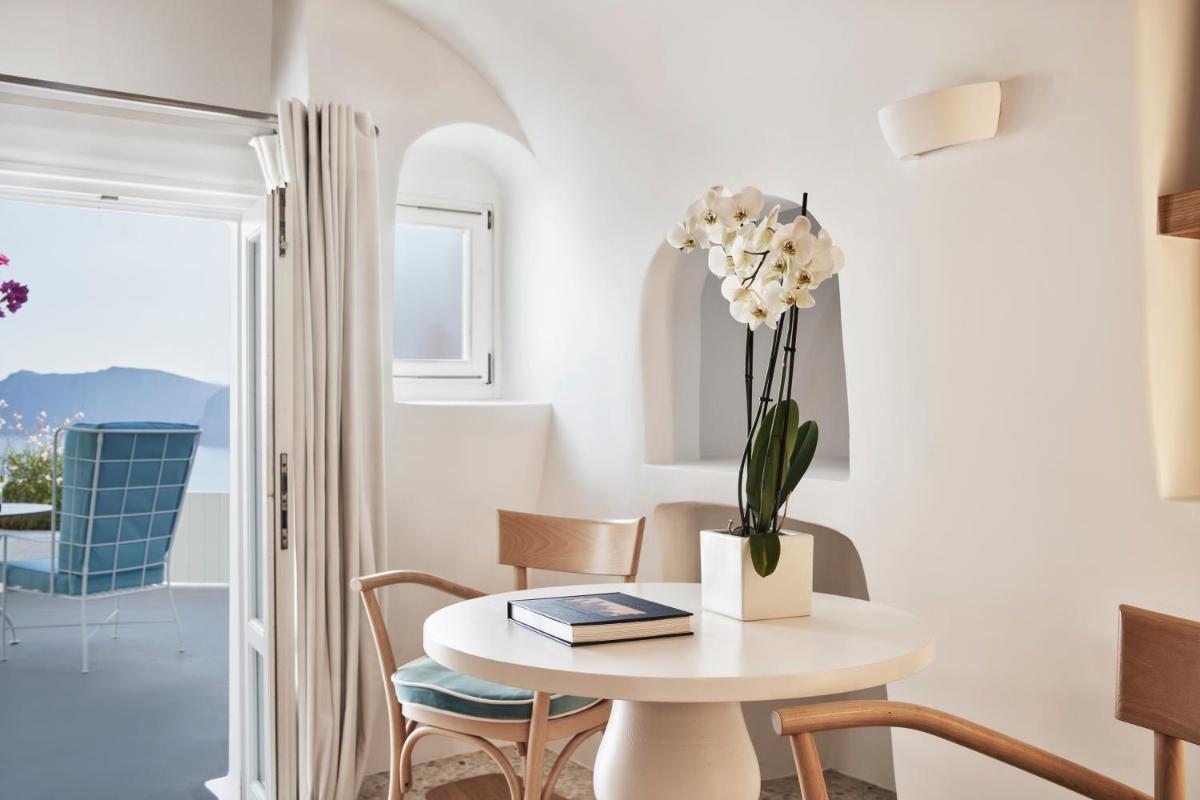 Katikies Santorini - Gea House - The Leading Hotels Of The World